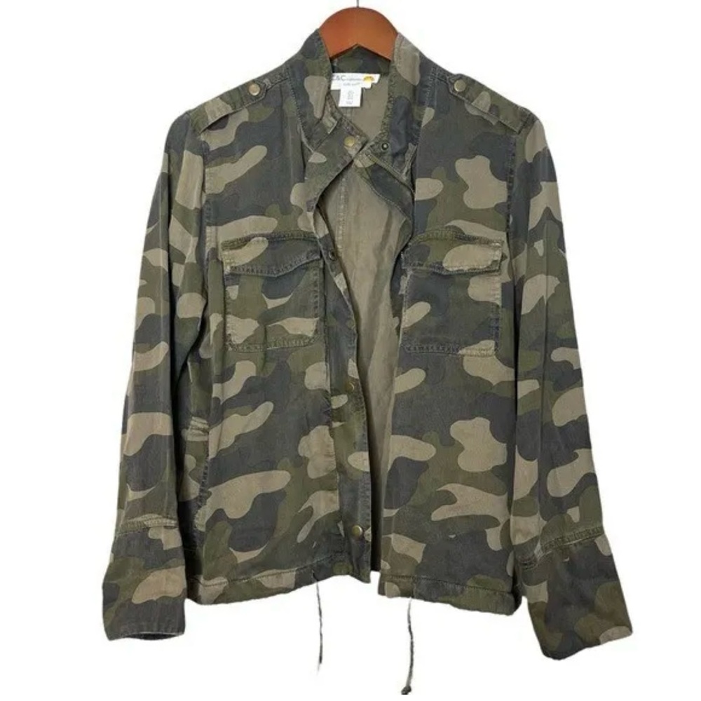 C&C California camouflage full zip high neck jacket